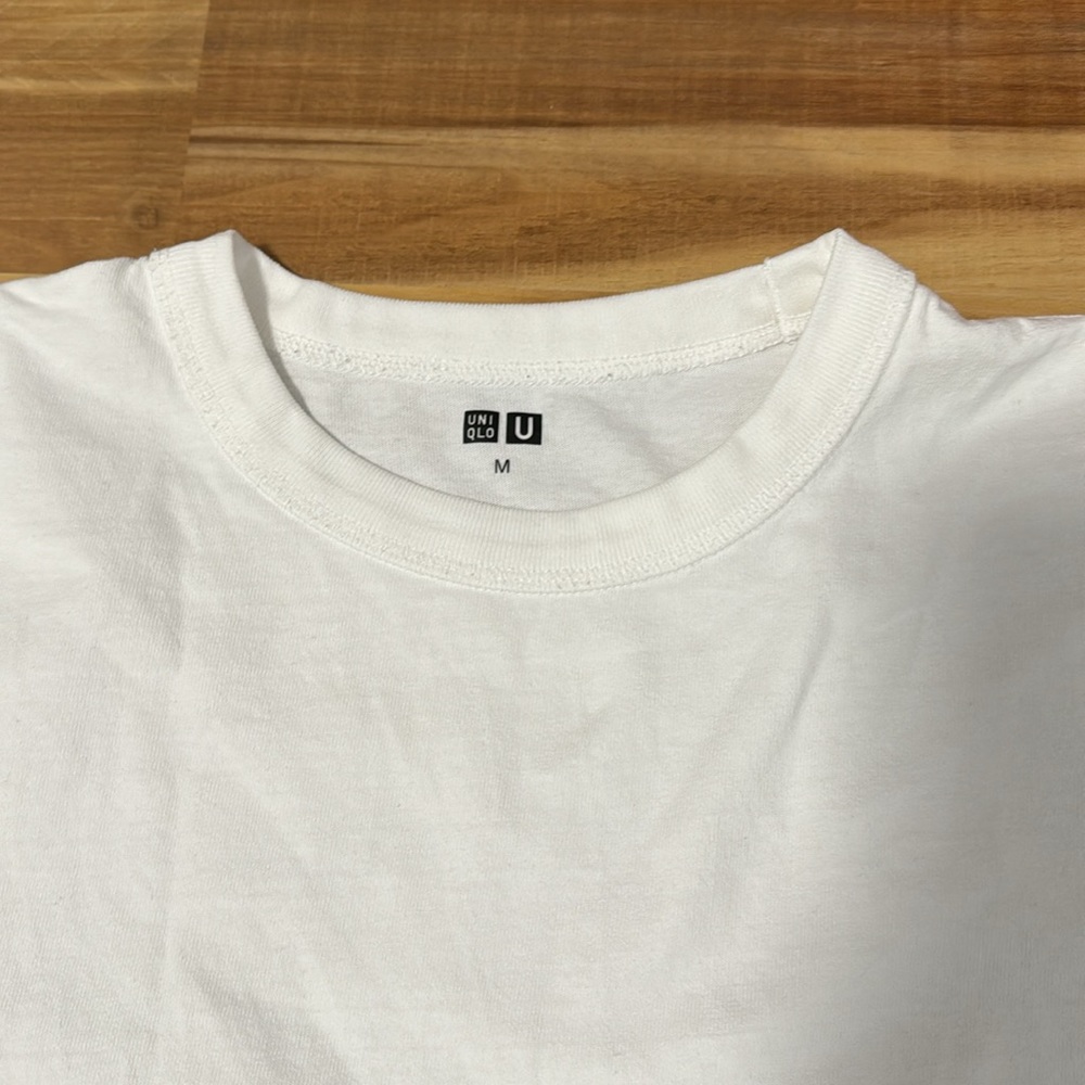 Men’s Uniqlo U t-shirt - white - Picture 8 of 8